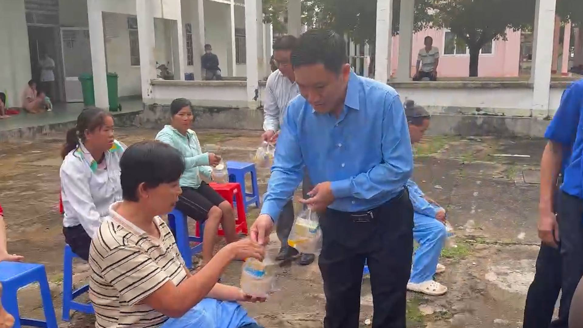 BAN TIN TONG HOP TUAN.00_12_40_53.Still003